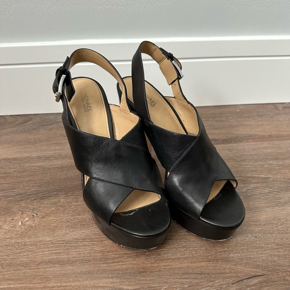 MICHAEL Michael Kors Genuine Leather Sandals, Size 7.5